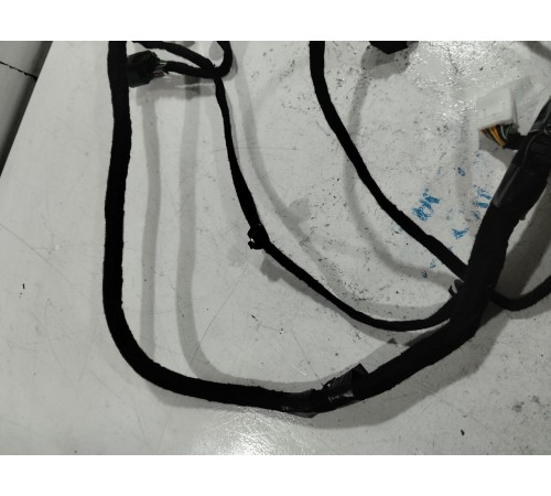 Электропроводка двери передняя левая