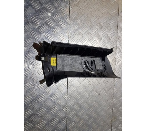 Обшивка салона задн. прав.