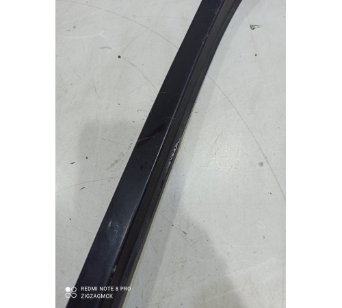 Молдинг лобового стекла(левый)