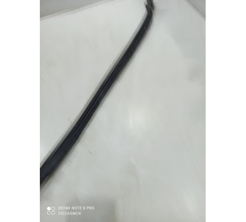 Молдинг лобового стекла(левый)