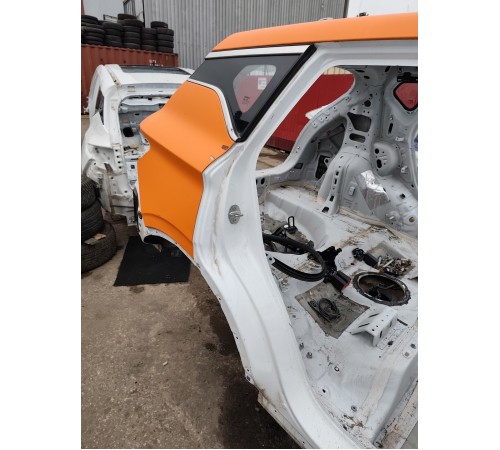 Крыло заднее правое