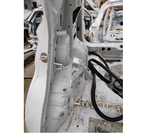 Крыло заднее правое