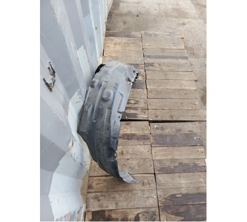 Локер подкрылок передний левый