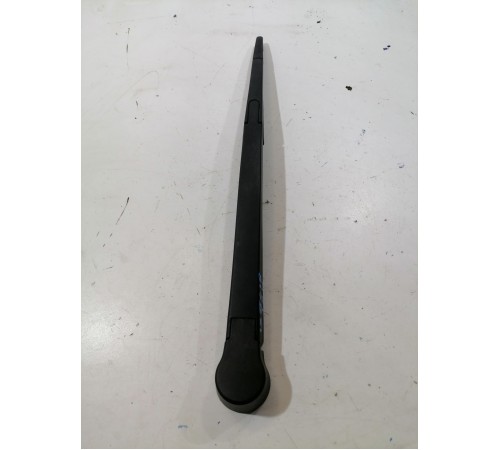 Поводок стеклоочистителя задний