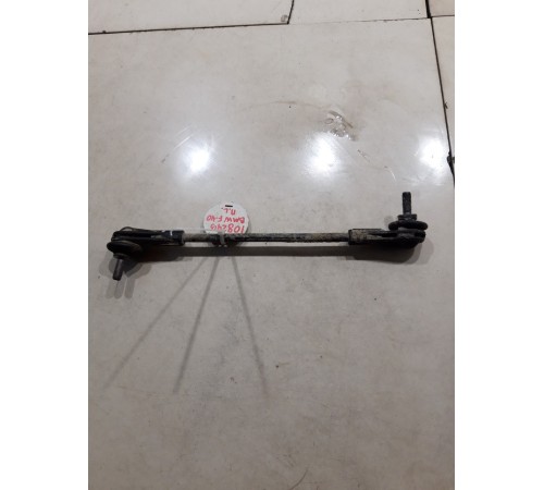 Стойка стабилизатора передняя левая