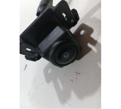 Камера переднего вида