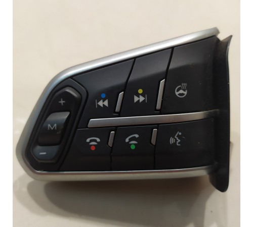 Блок кнопок на руль (левый)