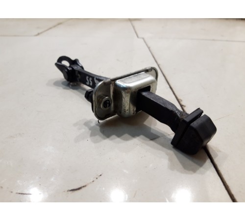 Ограничитель двери (задний, левый)