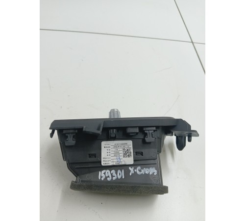 Дефлектор воздушный левый