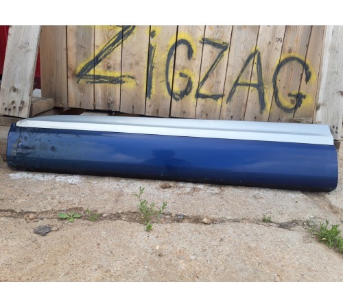 Накладка двери (передняя левая)