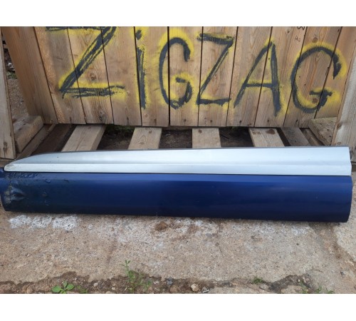 Накладка двери (передняя левая)