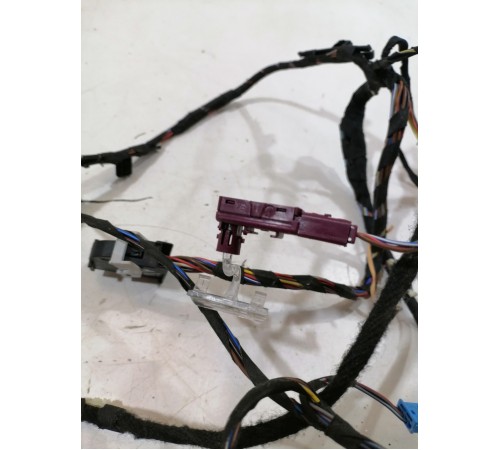 Проводка обшивки двери передняя правая