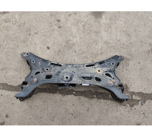 Балка (подрамник) передний