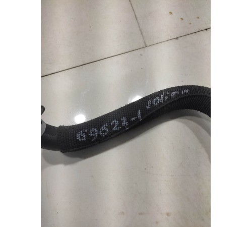 Патрубок системы охлаждения