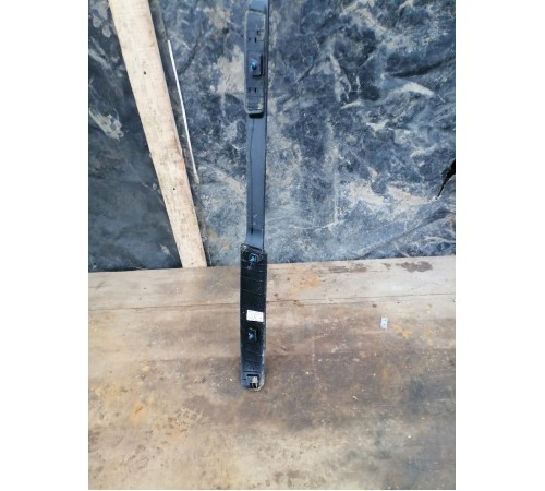 Рейлинг на крышу правый