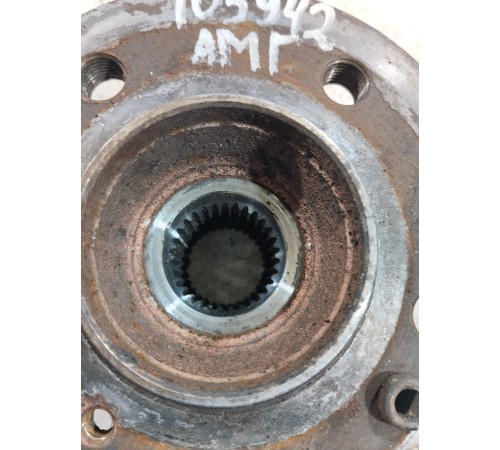 Ступица(передняя правая)