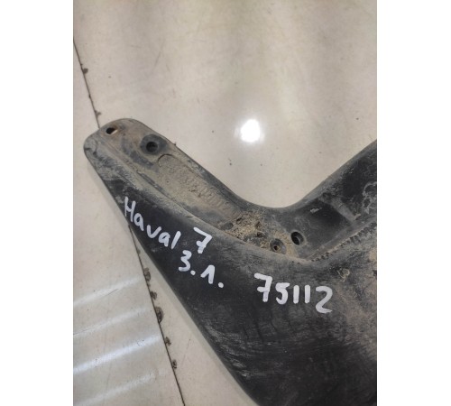 Брызговик (задний, левый)