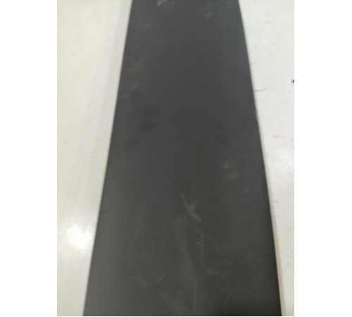 Обшивка крышки багажника верхняя