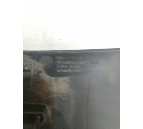 Обшивка крышки багажника верхняя