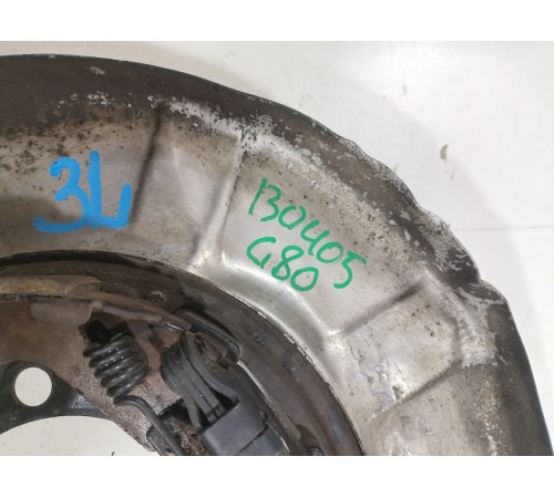 Колодки тормозные задние,с пыльником