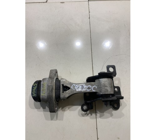 Опора двигателя задняя