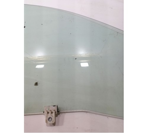 Стекло двери переднее правое