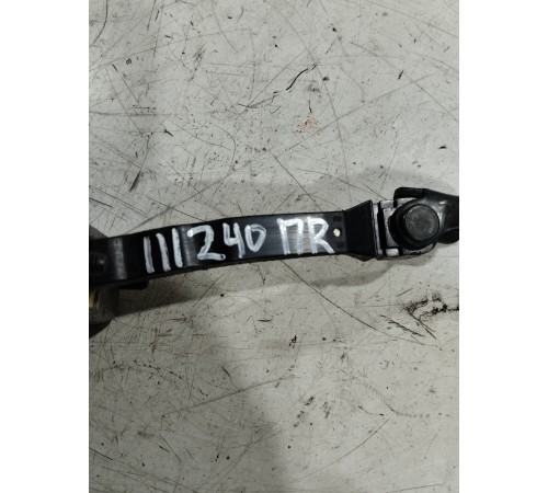 Ограничитель двери(передний правый)