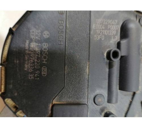 Трапеция стеклоочистителя в сборе