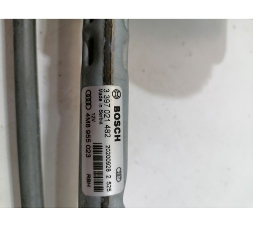 Трапеция стеклоочистителя в сборе