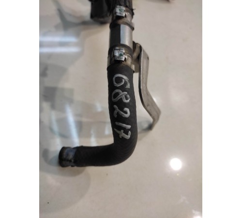 Трубка топливная