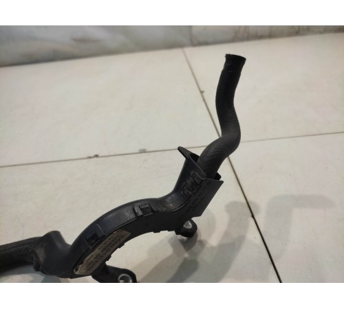 Трубка топливная