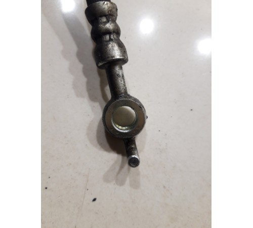 Тормозной шланг(передний левый)