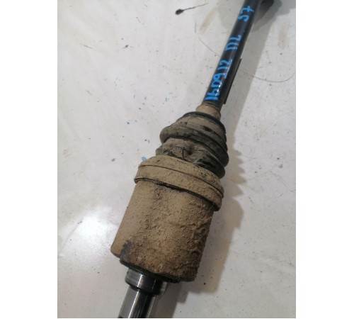 Полуось (привод) передний левый