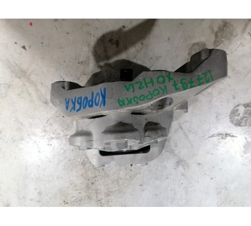 Подушка, опора КПП