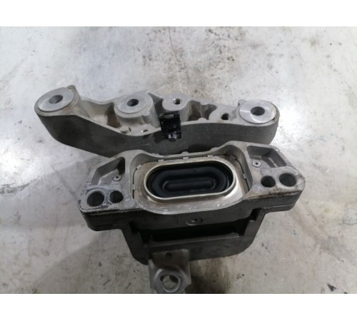 Подушка, опора КПП