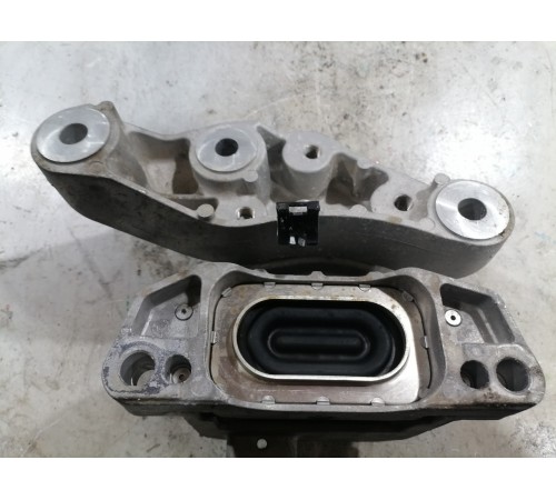 Подушка, опора КПП