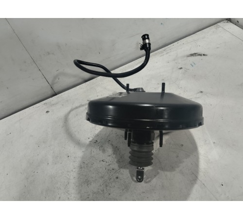 Вакуумный усилитель тормозов