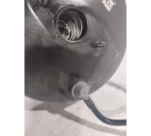 Вакуумный усилитель тормозов