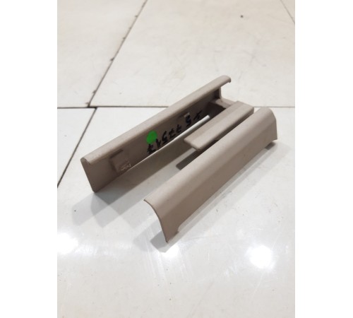 Накладка салазок сиденья