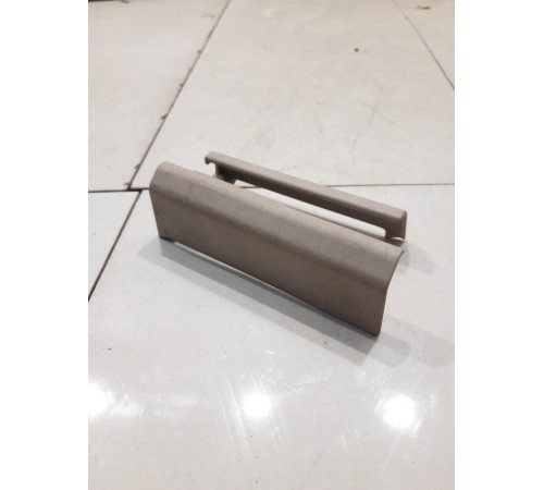 Накладка салазок сиденья