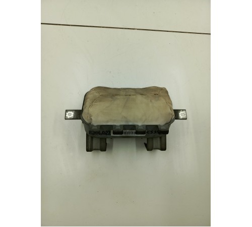 Подушка безопасности пассажира