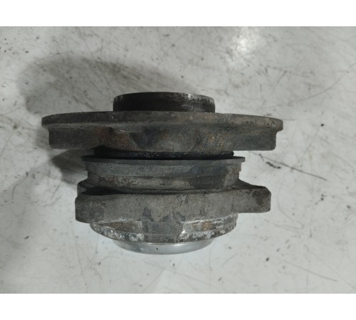 Ступица передняя правая