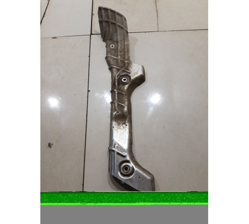 Теплоизоляционный экран рулевой рейки