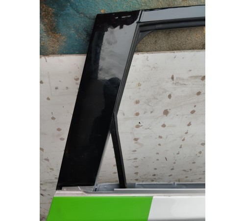 Дверь(задняя правая)