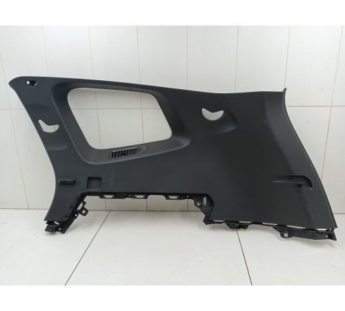 Обшивка багажника верхняя правая