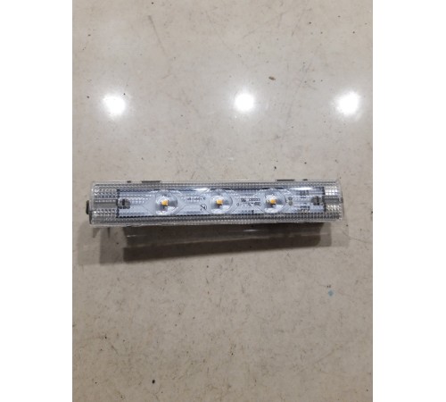 Плафон (лампа) внутреннего освещения