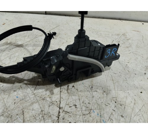 Замок двери задний правый