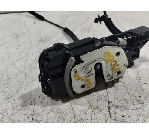 Замок двери задний правый