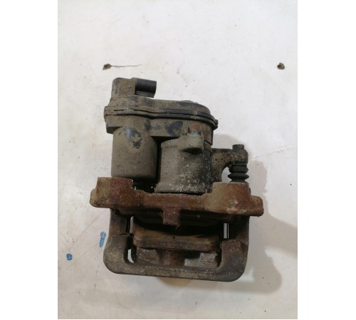 Суппорт задний левый