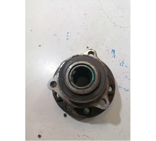 Ступица передняя правая